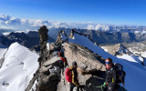 Roccette sommitali del Gran Paradiso. La zona più esposta, all'inizio della via di discesa