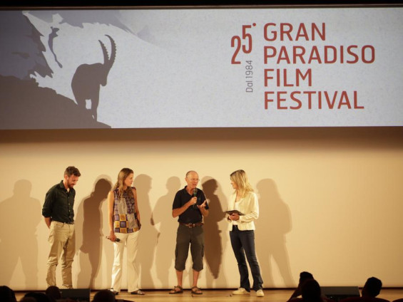 IL GRAN PARADISO FILM FESTIVAL DA IERI È ANCHE ONLINE E A COGNE IL CORTONATURA HA PRESENTATO PER LA PRIMA VOLTA IN VALLE D’AOSTA “LO COMBAT” DI GAËL TRUC